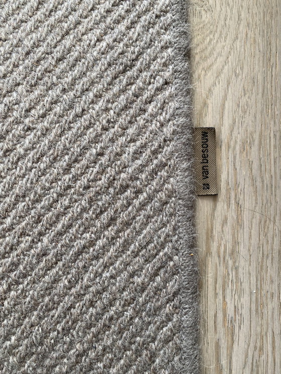 Image 1 of Tapis Van Besouw 100% laine