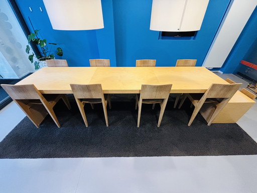 8X Chaises Tom Collection et table en contreplaqué de bouleau et laqué naturel, y compris l'espace enfants avec 2 chaises Tom
