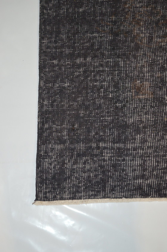 Image 1 of Tapis noir