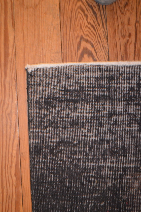 Image 1 of Tapis noir