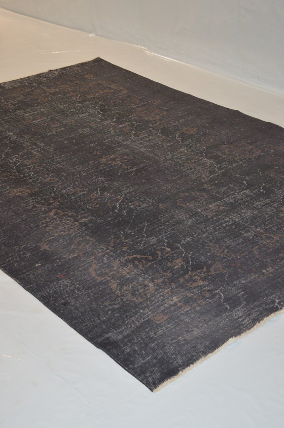 Image 1 of Tapis noir