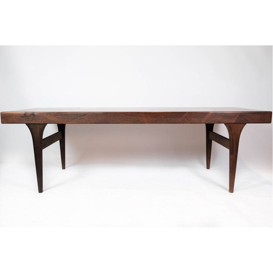 Image 1 of Table basse vintage en palissandre avec carreaux bleus par Johannes Andersen pour Silkeborg Furniture, 1960