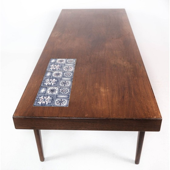Image 1 of Table basse vintage en palissandre avec carreaux bleus par Johannes Andersen pour Silkeborg Furniture, 1960
