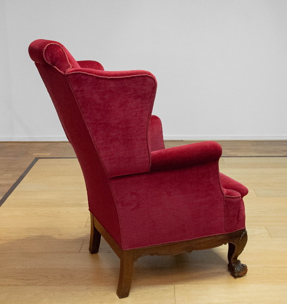 Image 1 of Fauteuil à oreilles rouges