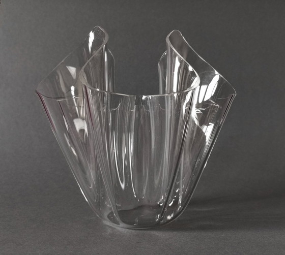 Image 1 of Luigi Mazzoni - Guzzini "Cartoccio" Fazoletto Acryl Space Age Design Vase 1970's