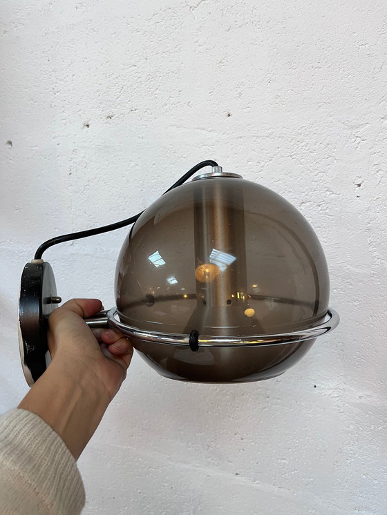 Image 1 of Applique Globe De Frank Ligtelijn Pour Raak, Circa 1970.