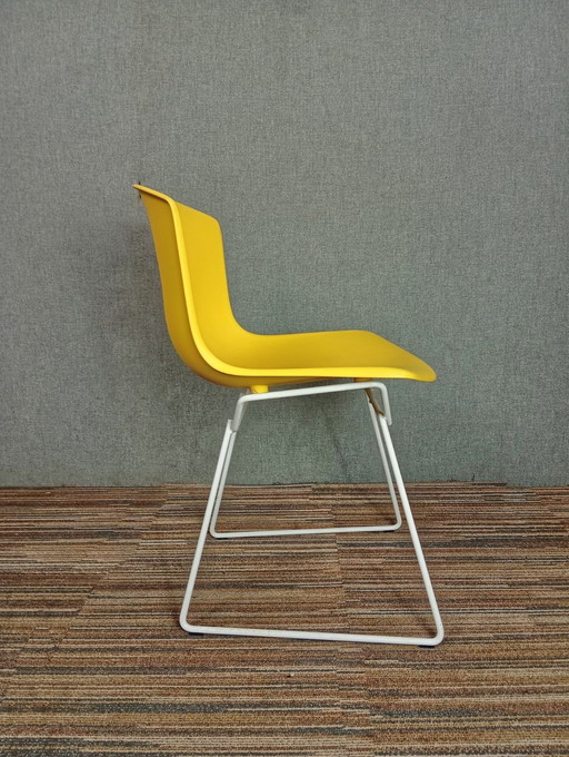 1X Chaise en plastique Harry Bertoia