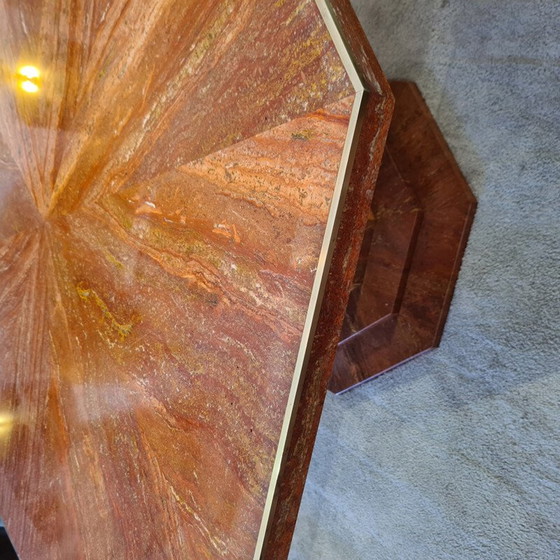 Image 1 of Table octogonale vintage en travertin rouge et laiton 1970