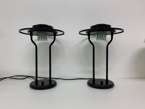 Ensemble de 2 lampes de table post-modernes minimalistes, 1980's – Metal, Glass, Vintage (photo 10 of 19)