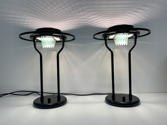 Ensemble de 2 lampes de table post-modernes minimalistes, 1980's – Metal, Glass, Vintage (photo 5 of 19)