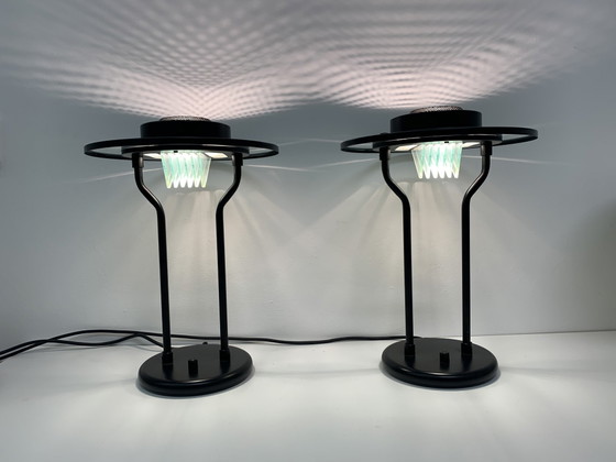 Ensemble de 2 lampes de table post-modernes minimalistes, 1980's – Metal, Glass, Vintage (photo 3 of 19)