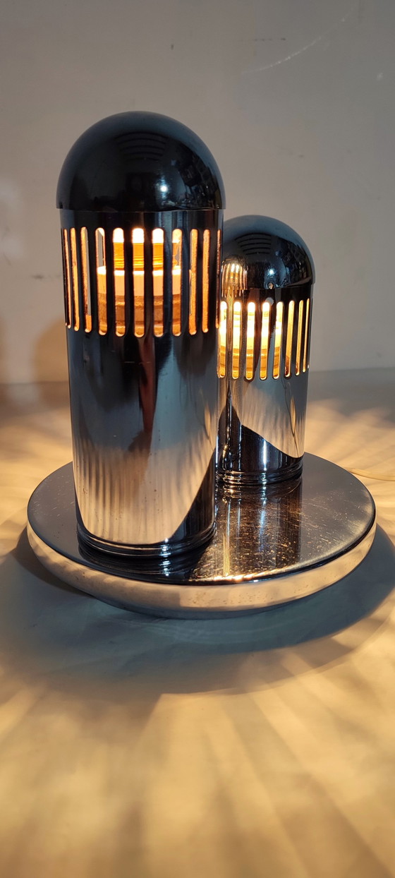 Image 1 of Lampe de table métallique. Espagne, années 1970.