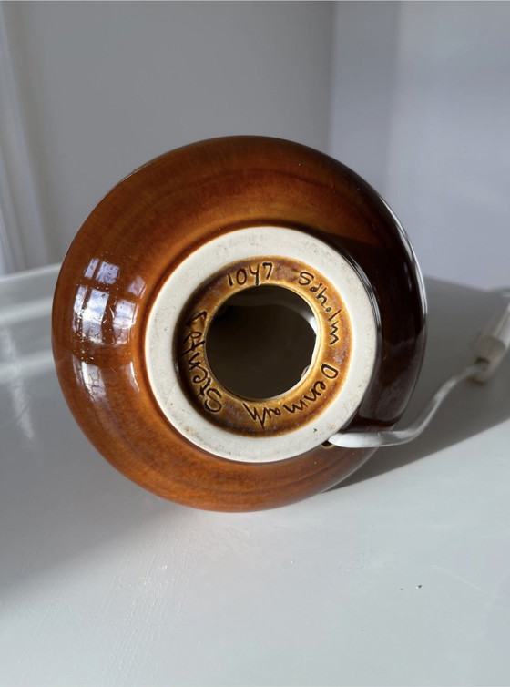 Image 1 of Lampe de table Søholm Einar Johansen, pied de lampe / lampe de table en céramique, émaillage en relief Danemark Vintage 1960S