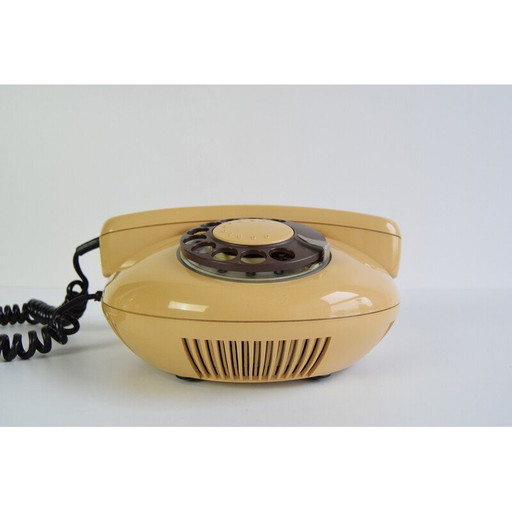 Téléphone Tesla du milieu du siècle, Tchécoslovaquie 1980