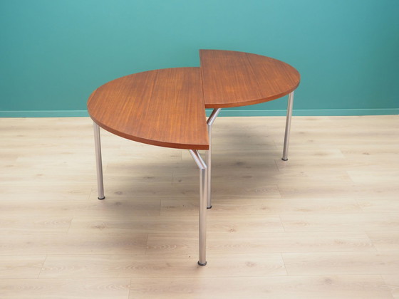 Image 1 of Table demi-ronde en teck, design danois, années 1970, fabricant : Bent Krogh