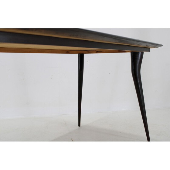 Image 1 of Table de salle à manger vintage en bois de hêtre et plateau en verre, Italie 1950