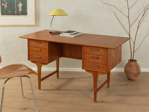 Bureau des années 1960, Gunnar Nielsen Tibergaard