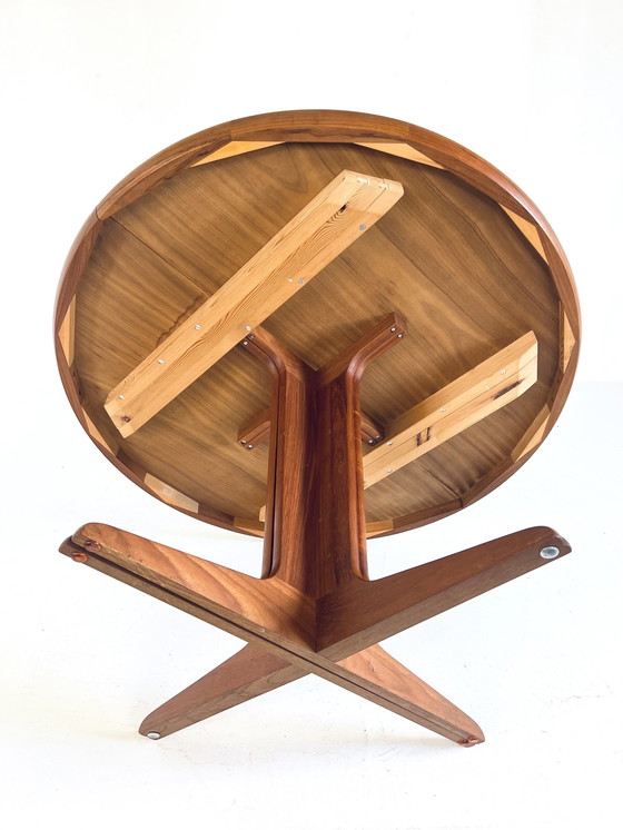 Image 1 of Table à manger danoise extensible vintage des années 60