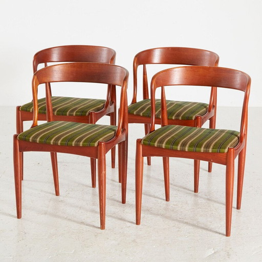 Ensemble de 4 chaises vintage en teck modèle 16 par Johannes Andersen pour Uldum, années 1950