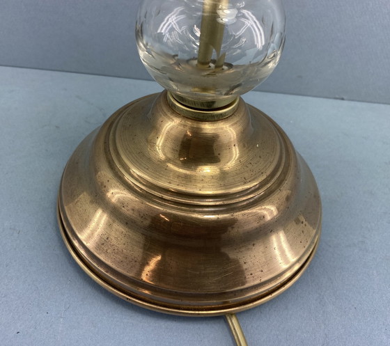 Image 1 of 1 Lampe à poser design et élégante