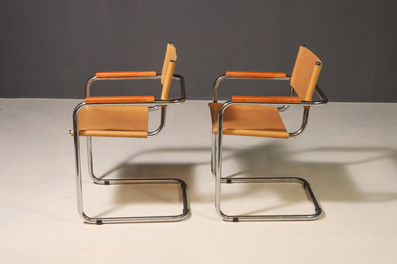Image 1 of Paire de fauteuils en acier tubulaire en porte-à-faux de Marcel Breuer, années 1970