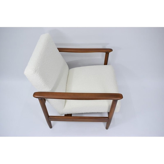 Image 1 of Fauteuil vintage en boucle blanche par E. Homma