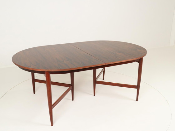 Image 1 of Table de salle à manger ovale extensible par Oswald Vermaercke pour V Form, Belgique, années 1960