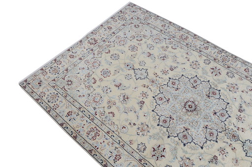 Tapis persan Naïn 2,30 X 1,98 Avec soie Tapis d'Orient