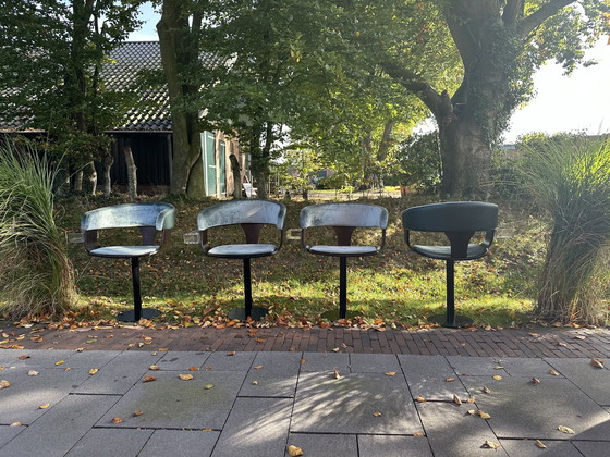 Image 1 of 4 fauteuils de cinéma vintage