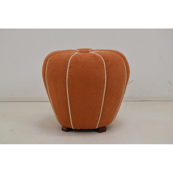 Image 1 of Tabouret vintage en bois et tissu par Jindřich Halabala, Tchécoslovaquie 1950