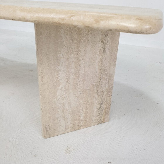 Image 1 of Table basse italienne vintage en travertin, 1980