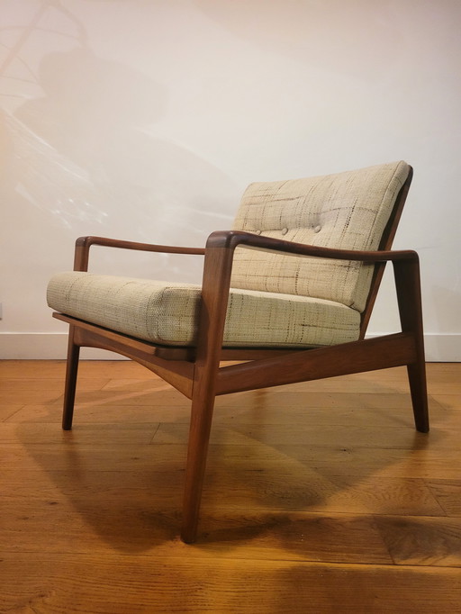 Fauteuil Modèle 30 By Arne Wahl Iversen For Komfort