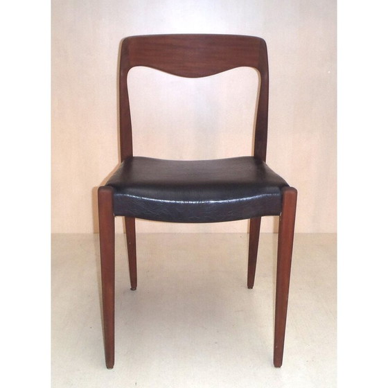 Image 1 of Ensemble de 8 chaises scandinaves en teck et simili cuir - années 1950