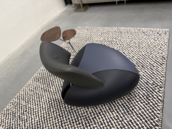 Image 1 of Leolux Pallone Fauteuil Senso Cuir Bleu Gris