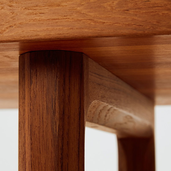 Image 1 of Mk10222 Table basse en teck restaurée