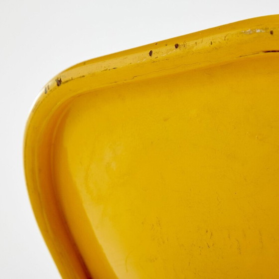 Image 1 of Chaise vintage pliante jaune