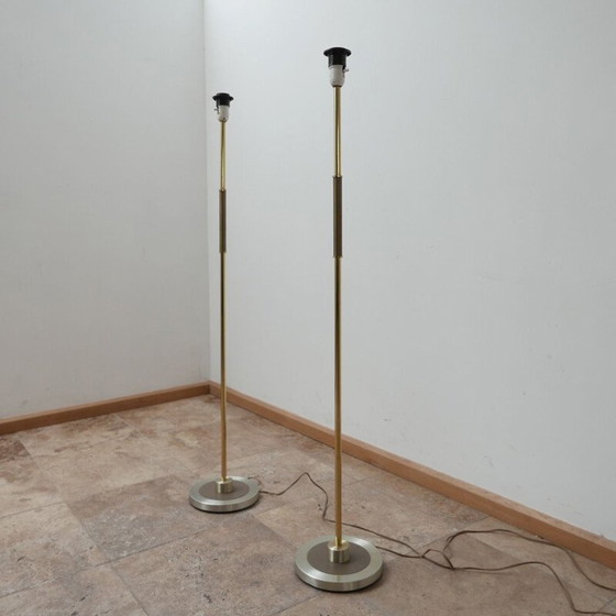 Image 1 of Paire de lampadaires vintage en laiton, Suède 1960