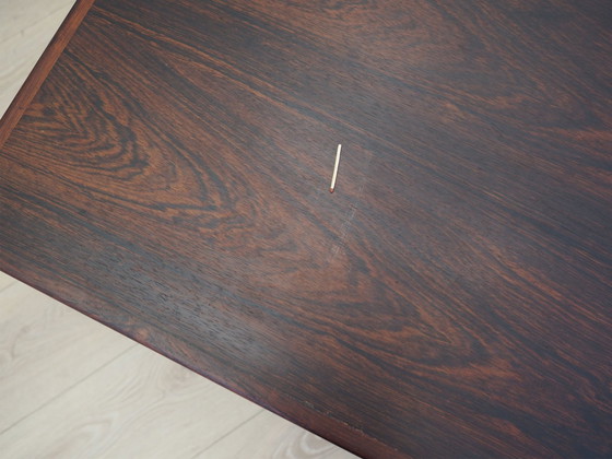 Image 1 of Table basse en bois de rose, Design danois, 1970S, Production : Danemark