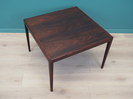 Image 1 of Table basse en bois de rose, Design danois, 1970S, Production : Danemark