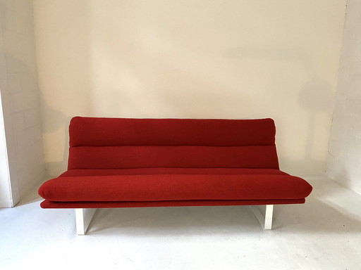 Artifort Kho Liang Ie C683 avec Kvadrat Tonica