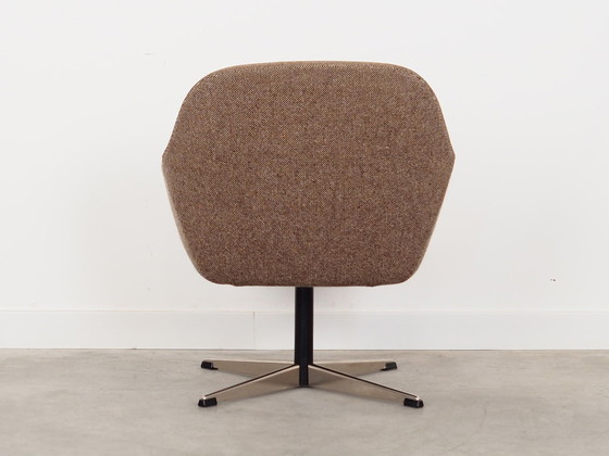 Image 1 of Fauteuil brun, Design danois, 1970S, Production : Danemark