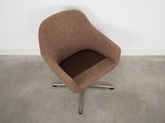 Image 1 of Fauteuil brun, Design danois, 1970S, Production : Danemark