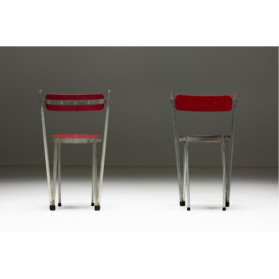 Image 1 of Chaises industrielles vintage en bois, années 1940