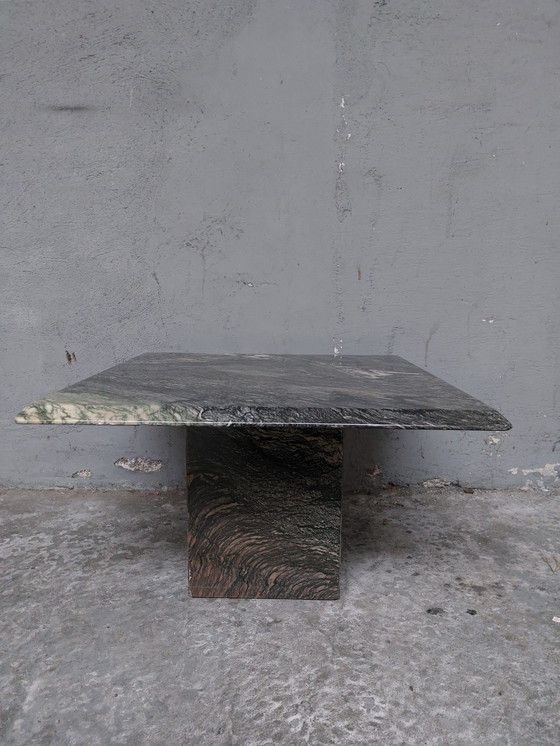 Image 1 of Table basse en marbre gris