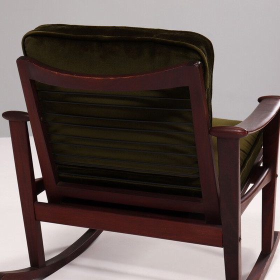 Image 1 of Fauteuil à bascule en teck du milieu du siècle par M Nissen pour Finn Juhl, années 1960