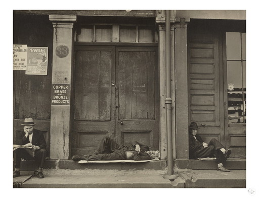 Walker Evans (1903 - 1975) - South Street, New York (1932)