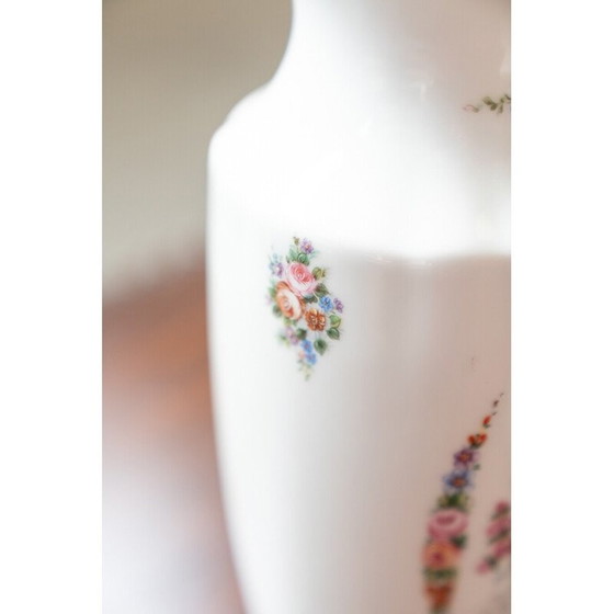 Vase vintage en forme d'amphore, France 1971 (photo 4 of 11)