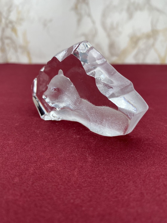 Image 1 of Sculpture d'ours polaire en cristal de plomb de Mats Jonasson / Presse-papier avec signature / Vintage Art & Collectibles