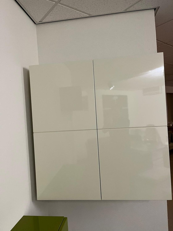 Image 1 of 2X Hulsta Lilas - Meuble haut - Vert - Brillant - Design