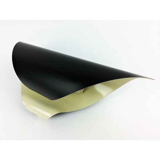 Image 1 of Applique vintage en spirale en métal préformé laqué noir, 1960